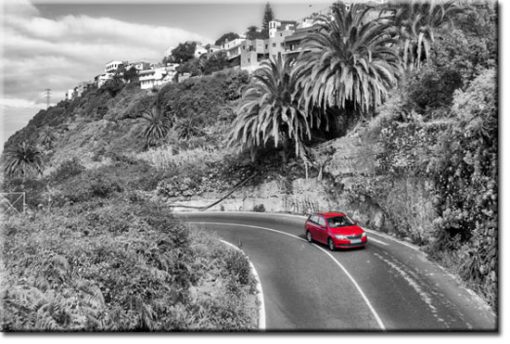 obraz z czerwonym autem